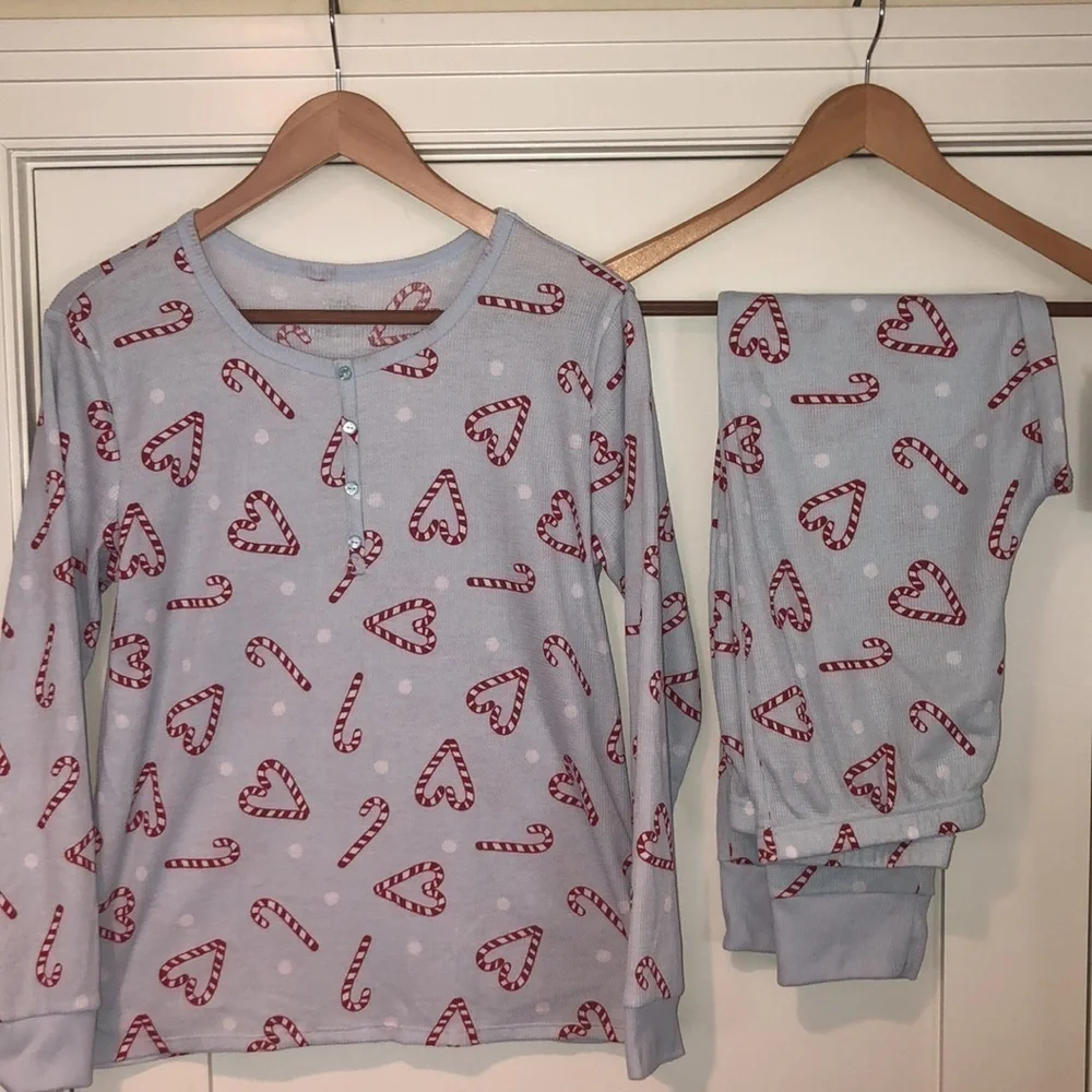 Girls Christmas Pajamas Candy Canes Size Girls18/20 NWOT